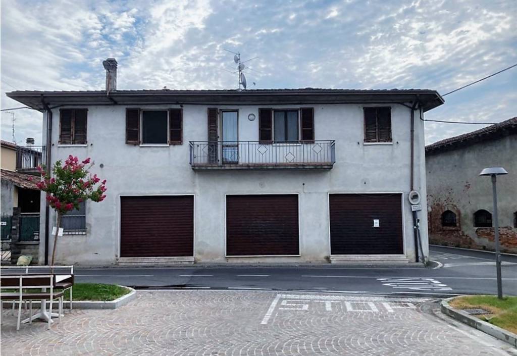 Appartamento in vendita a Calvisano via santa maria della rosa, 68