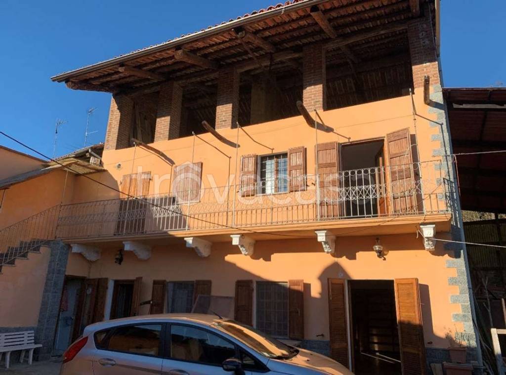 Casa Indipendente all'asta a Borgo d'Ale cascine Areglio, 17