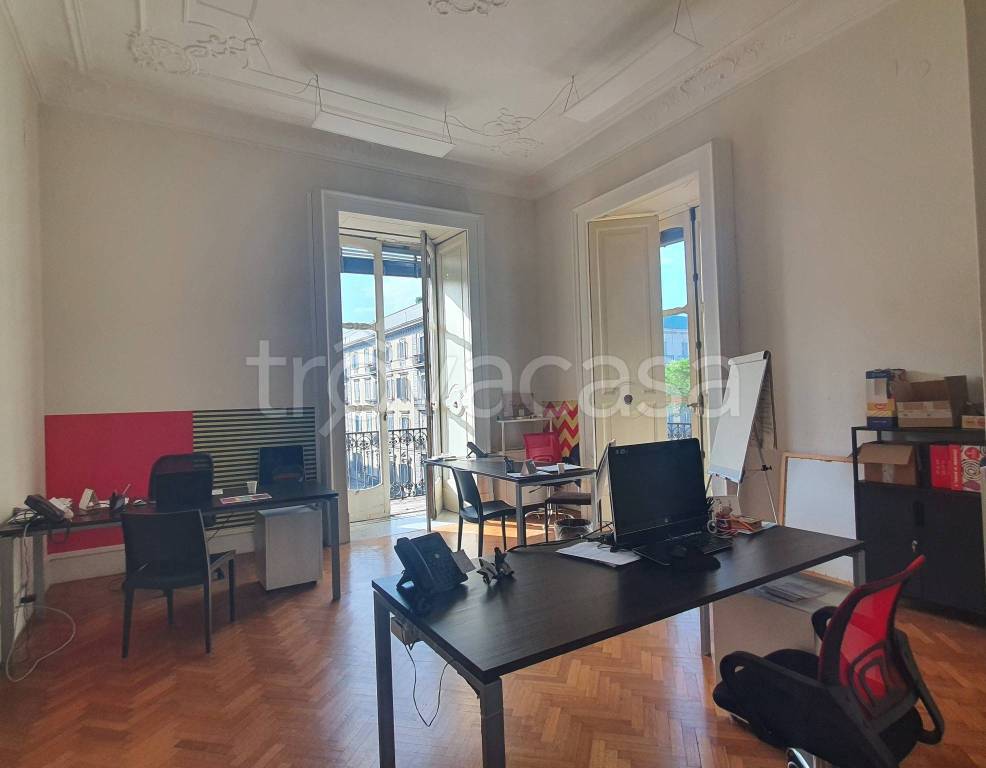 Ufficio in vendita a Napoli viale Antonio Gramsci, 22