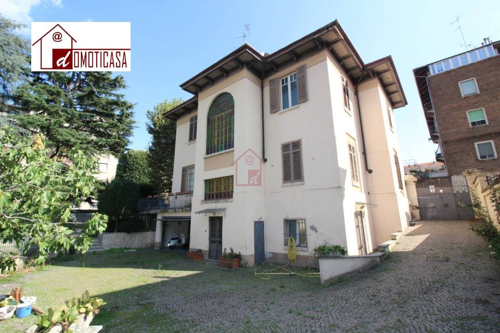 Villa Bifamiliare in vendita a Vercelli via Asmara, 19