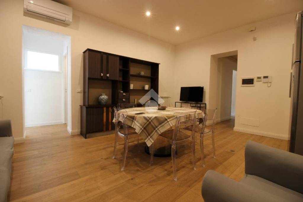 Appartamento in affitto a Palermo via Casa Professa, 19