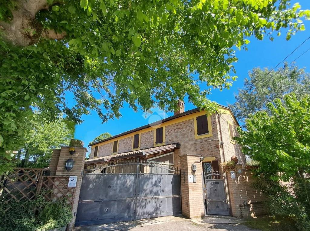 Villa in vendita a Faenza via Gaetana, 20