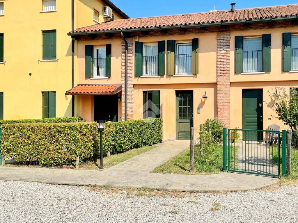 Appartamento in vendita a Cervarese Santa Croce via roma