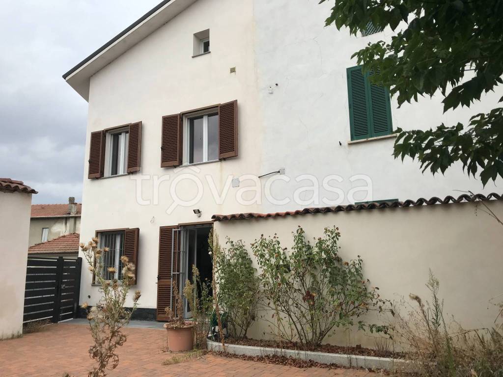 Villa a Schiera in vendita a Frugarolo vicolo Trento, 3