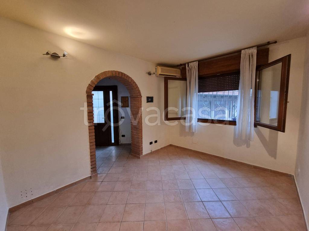 Casa Indipendente in in vendita da privato a Bondeno via Antonio Pironi, 14