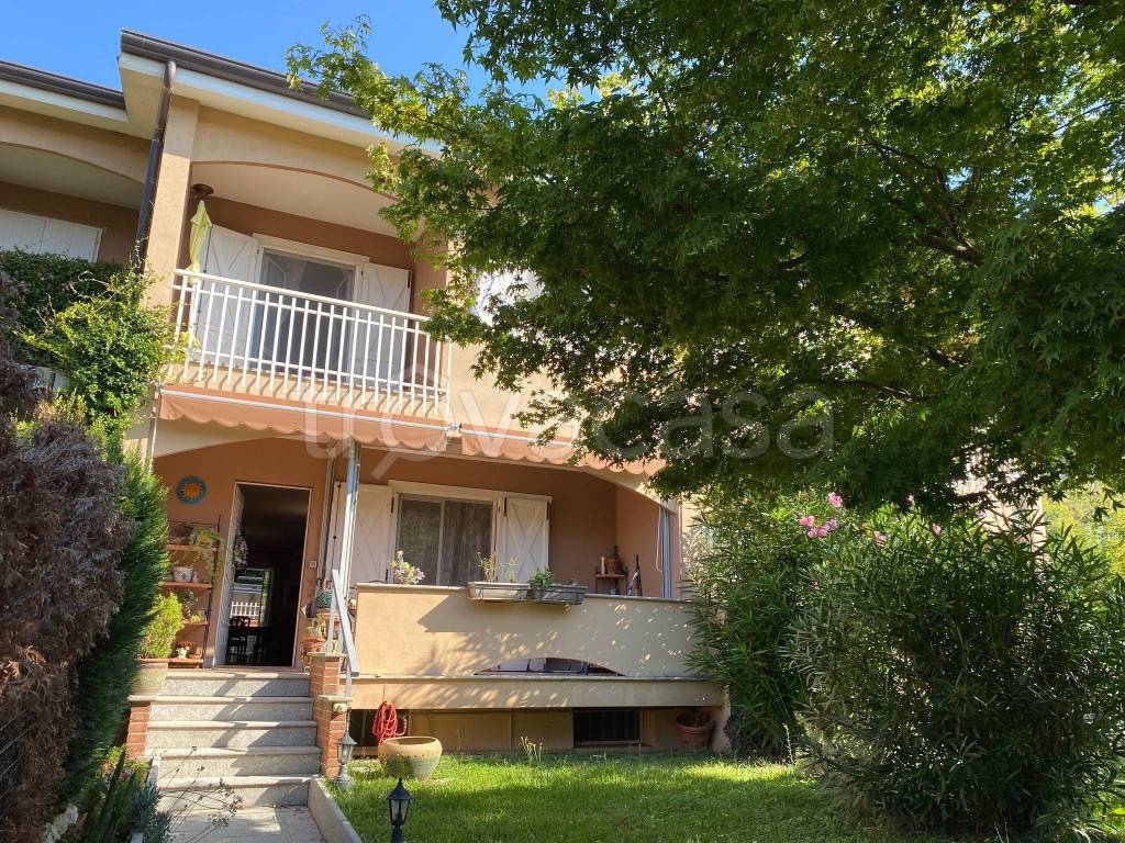 Villa a Schiera in vendita ad Almese via Castelletto, 17/2