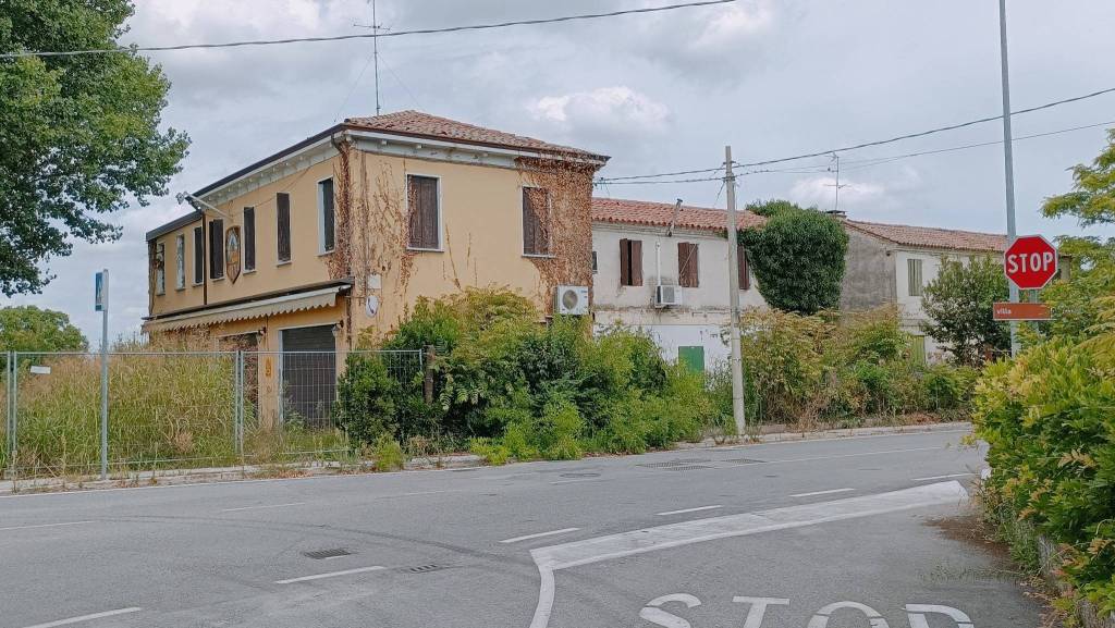Casale in vendita a Terrassa Padovana via Navegauro