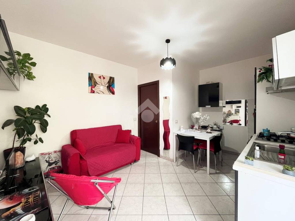 Appartamento in vendita a Nettuno via Dolomiti, 12