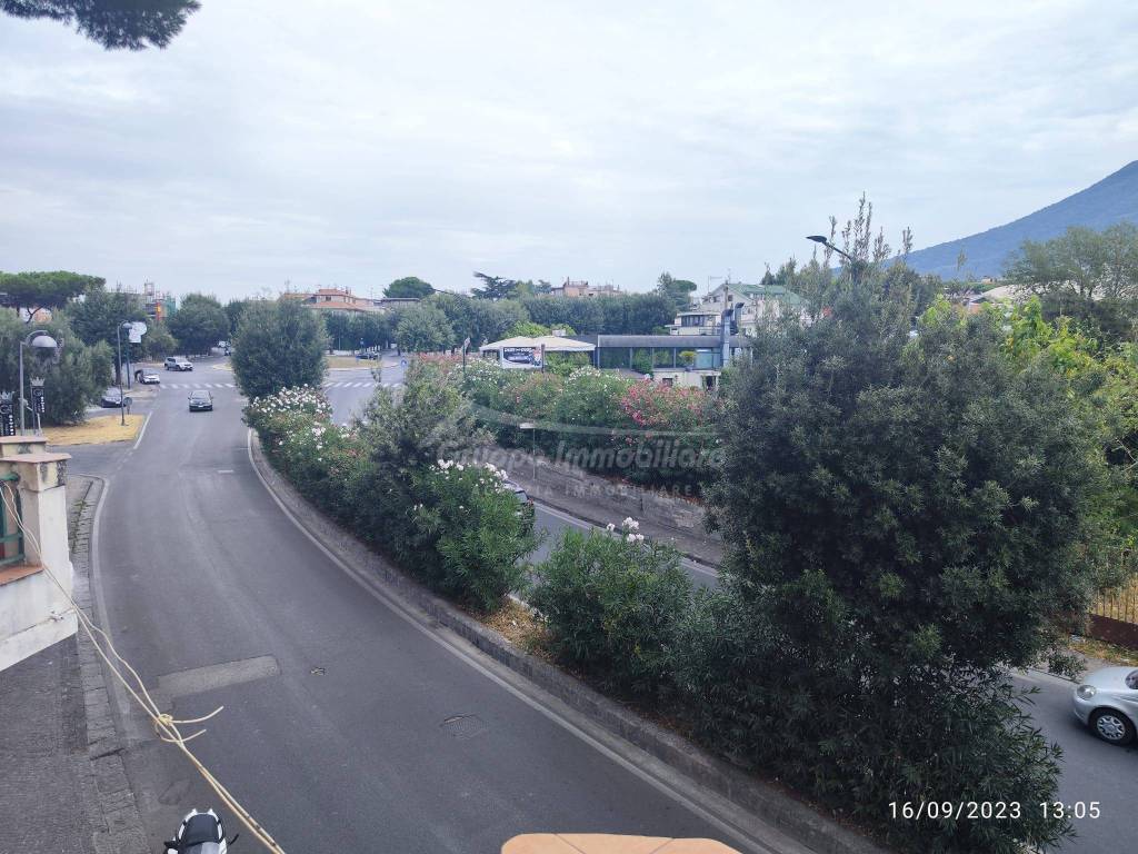 Appartamento in vendita a San Sebastiano al Vesuvio piazzale della Repubblica