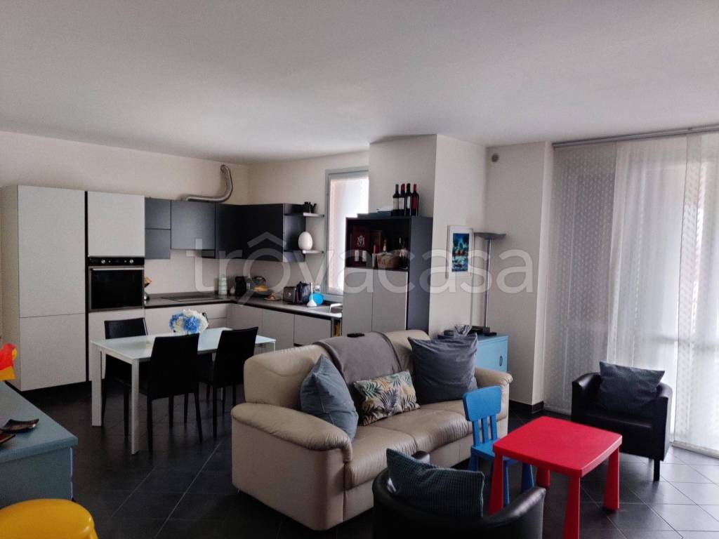Appartamento in in vendita da privato a Parma via Lino Ventura