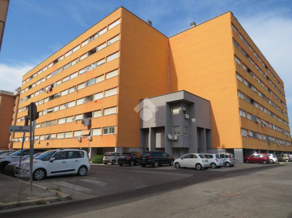 Appartamento in vendita ad Aprilia via Casella