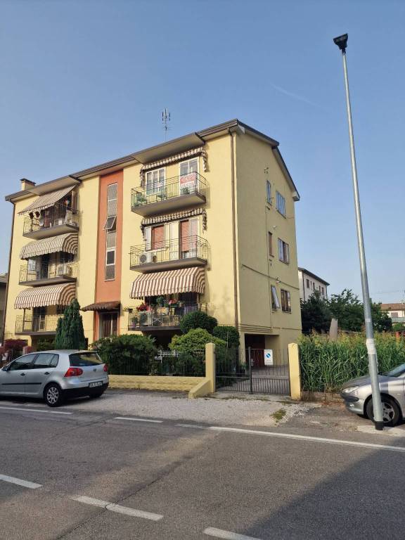 Appartamento in in vendita da privato a Mogliano Veneto via Amatore Sciesa, 4