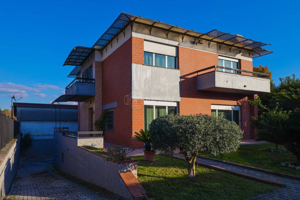 Villa in vendita a Somma Vesuviana via Pomigliano, 203