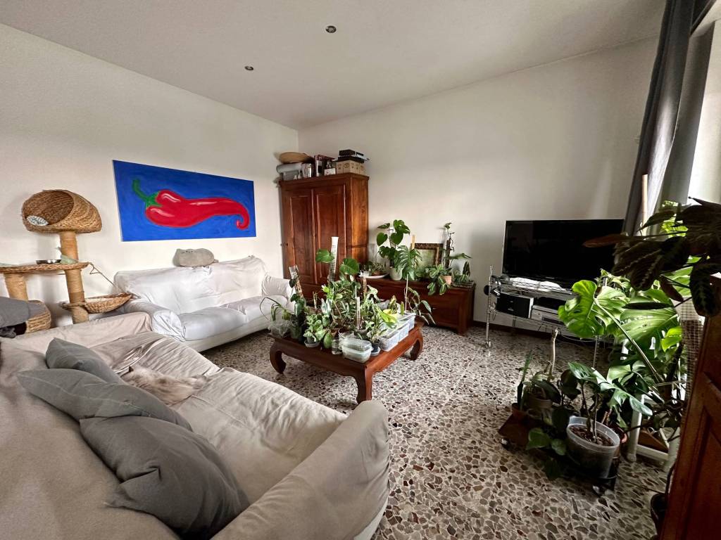 Appartamento in vendita a Cologno Monzese viale Liguria, 34