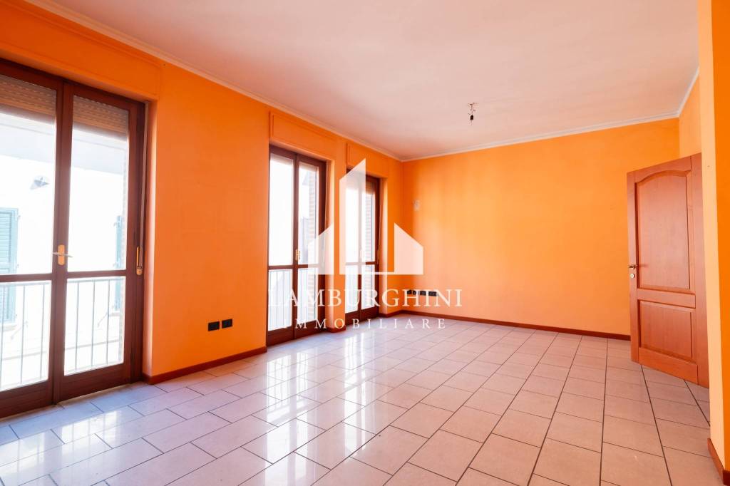Appartamento in vendita a Ferrara via Correggiari