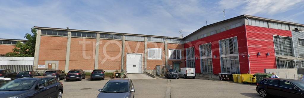 Capannone Industriale in affitto a San Mauro Torinese via Umbria