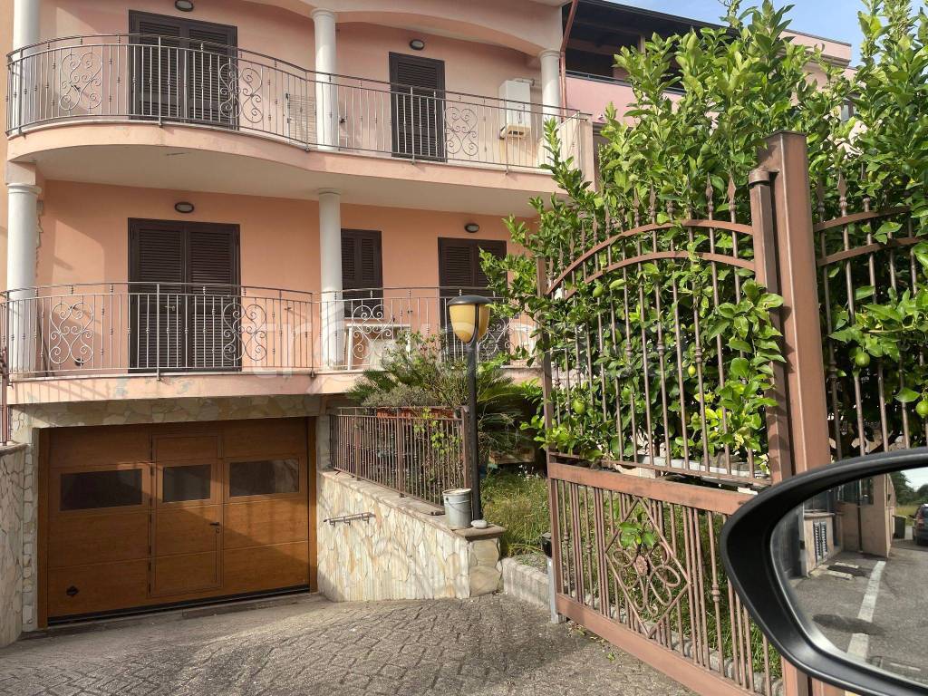 Villa in in vendita da privato a Maddaloni via Mastrantuono, 9