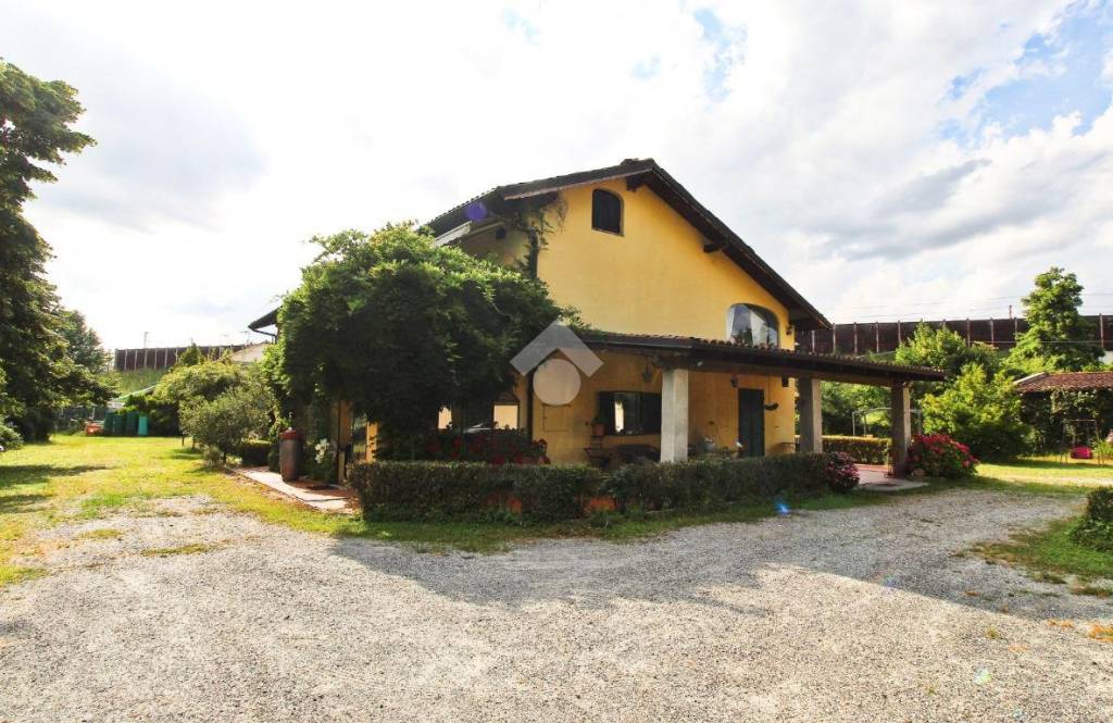 Villa Bifamiliare in vendita a Settimo Torinese via moglia, 75
