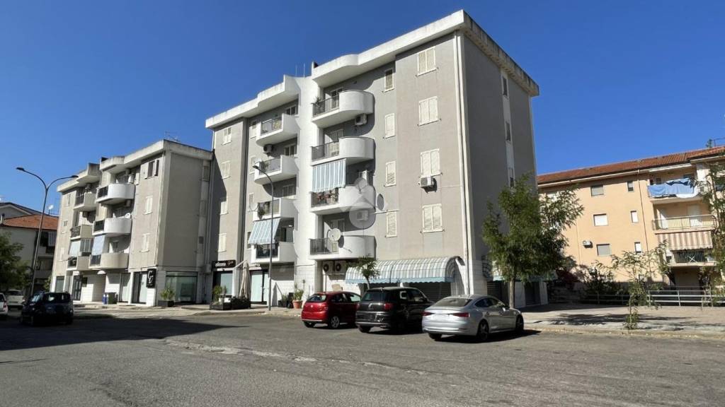 Appartamento in vendita a Corigliano-Rossano via Luigi Ripoli, 24