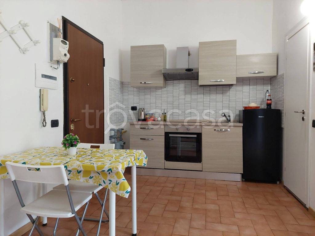Appartamento in in affitto da privato a Milano via degli Umiliati, 36