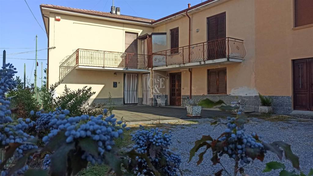 Casa Indipendente in vendita a Godiasco Salice Terme via Conserva, 7
