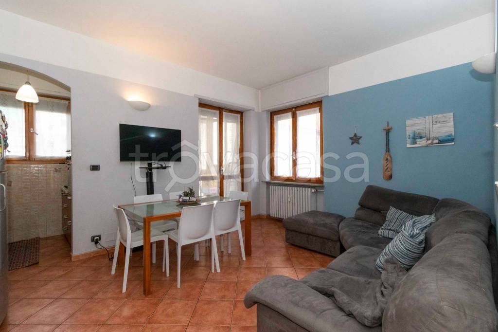 Appartamento in vendita a Moncalieri via Amilcare Ponchielli, 53