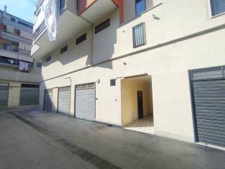 Garage in vendita a trani 