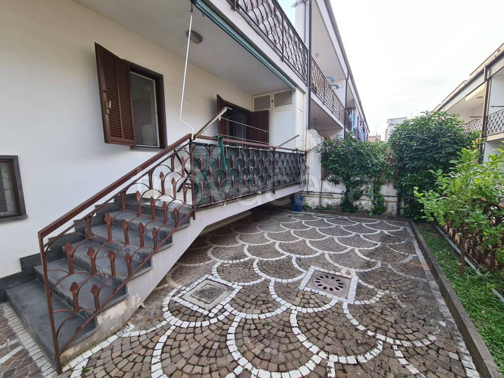 Villa in vendita a Mugnano di Napoli via Ada Negri