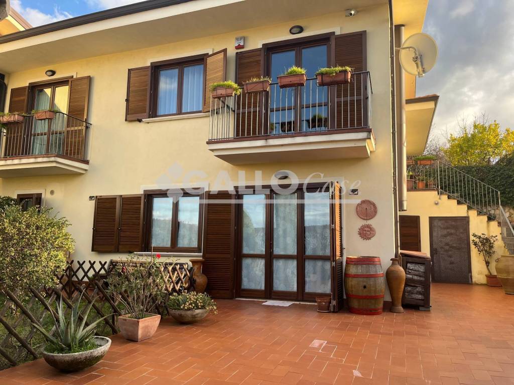 Villa a Schiera in vendita a Dipignano via Santa Maria Stozza