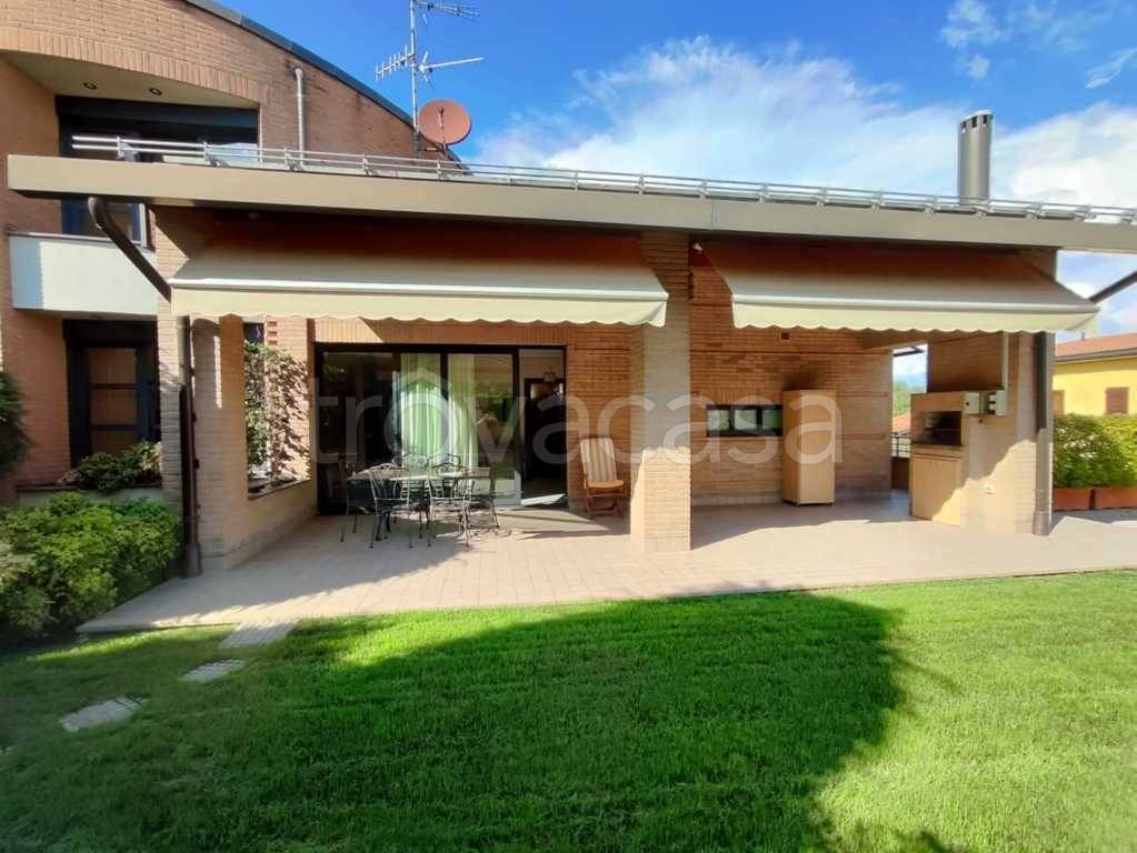 Villa Bifamiliare in vendita a Lurago d'Erba