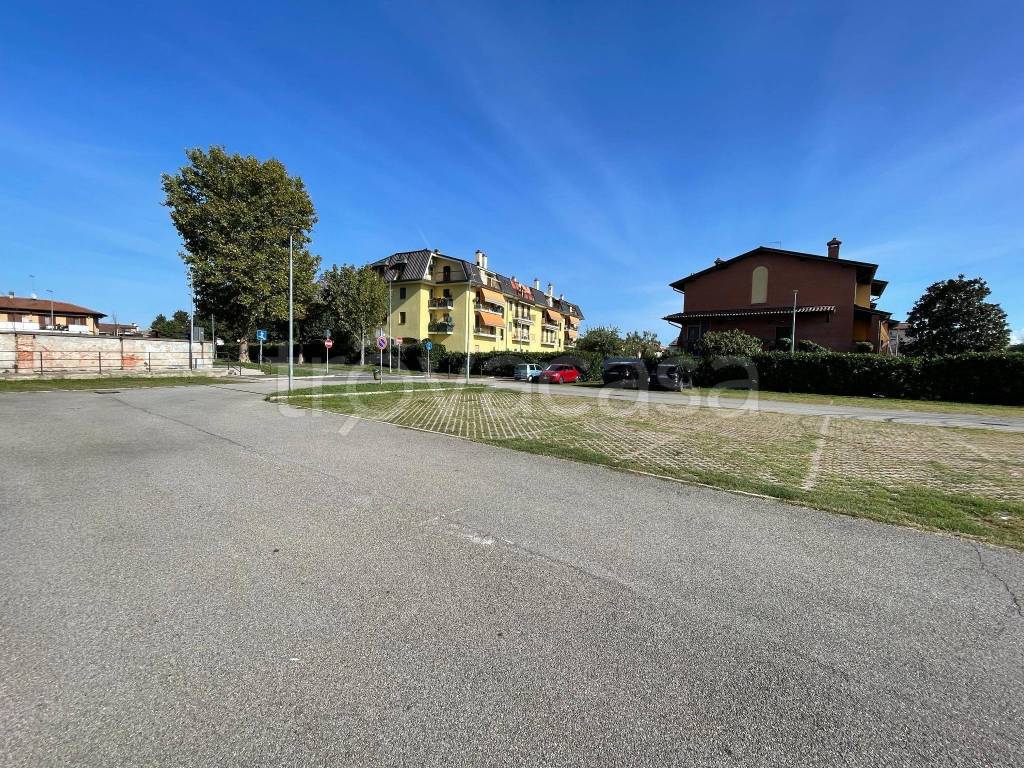 Terreno Residenziale in vendita a Vermezzo con Zelo piazza Comunale, 11