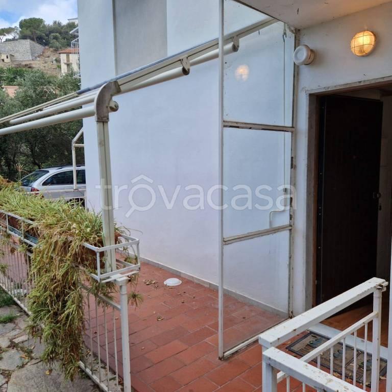 Appartamento in vendita ad Alassio strada Privata Santa Croce