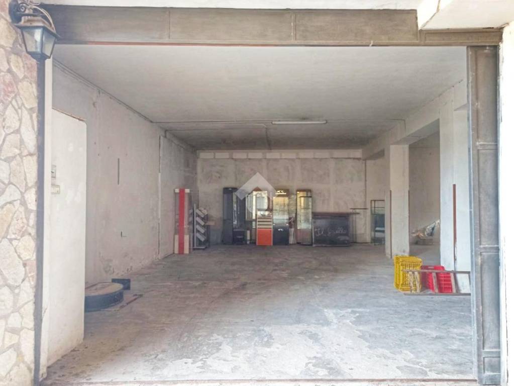 Garage in vendita a Palermo via Ciaculli, 256