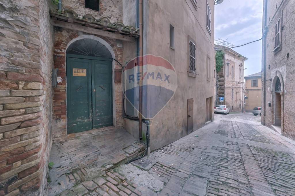 Appartamento in vendita a Penne via Bernardo Castiglione
