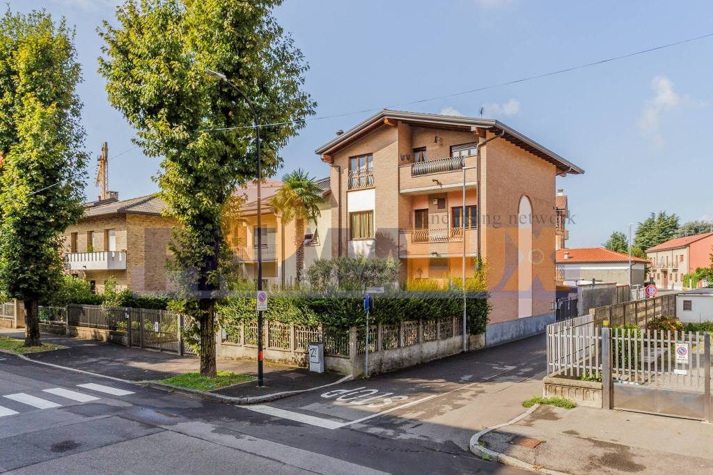 Villa in vendita a Bovisio-Masciago corso Milano, 62