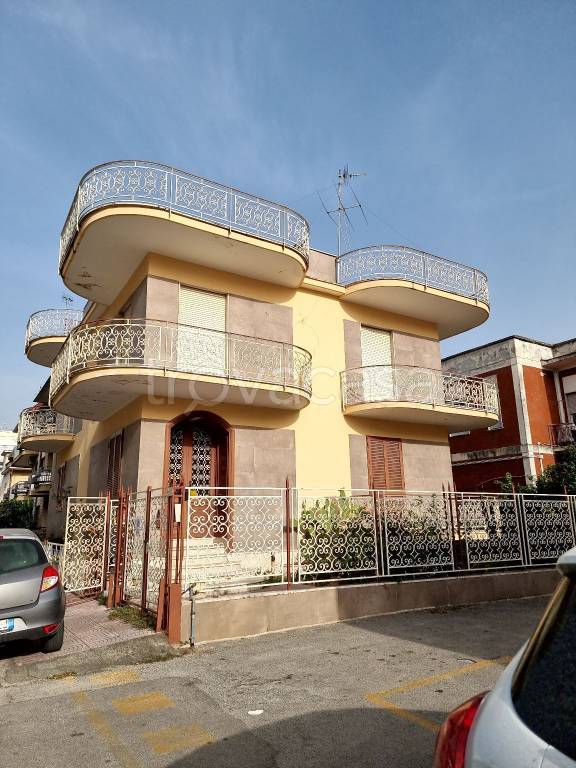 Villa in in vendita da privato a Nola via Giovanni Battista Mastrilli