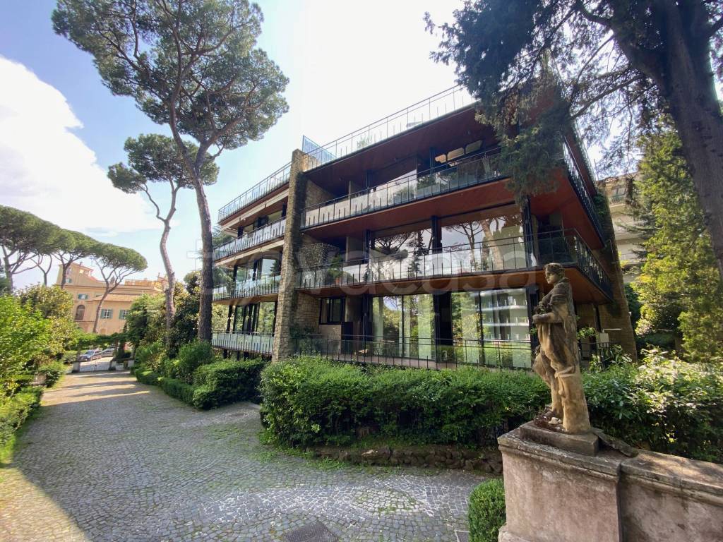 Appartamento in vendita a Roma via Flaminia, 495