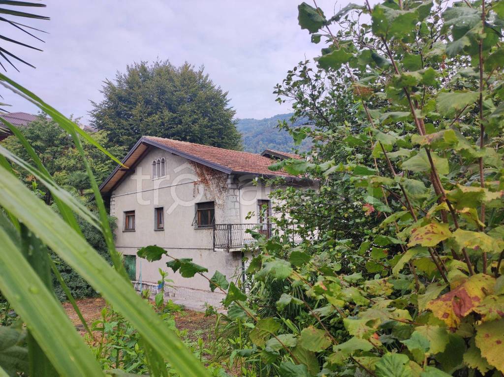 Villa in vendita a Verbania via Crocetta, 50A