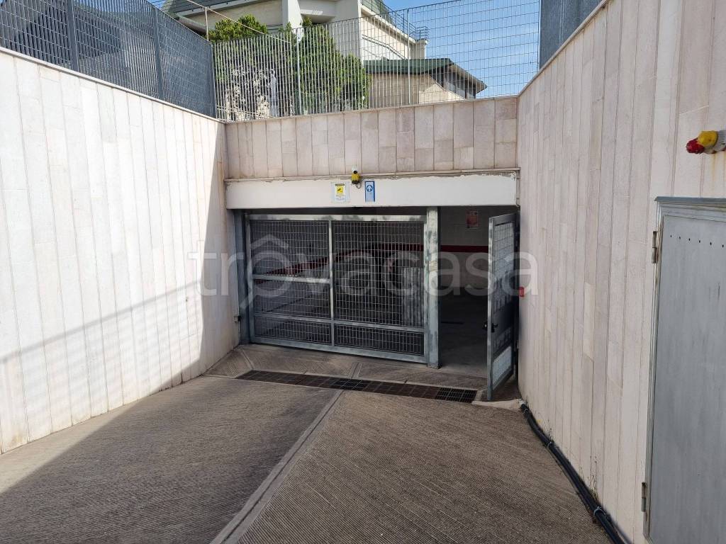 Garage in vendita a Foggia via Capitanata, 16A