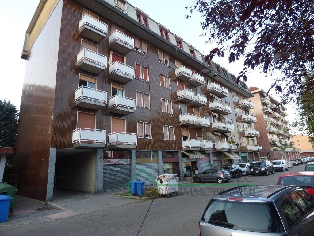 Appartamento in vendita a Garbagnate Milanese via Monviso, 98