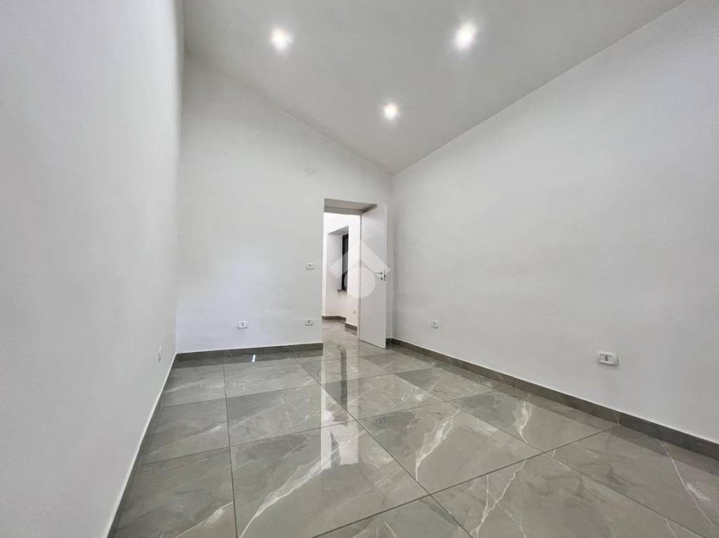 Appartamento in vendita a Calvizzano via Conte Mirabelli, 174