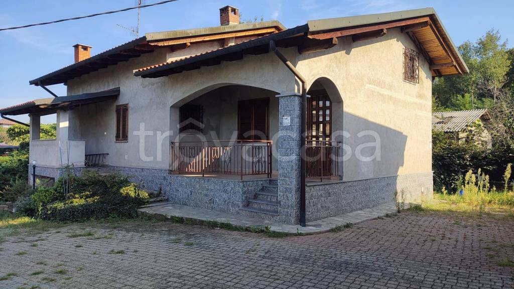 Villa in vendita a Cossato via Paruzza, 57