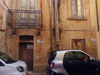 Casa indipendente in vendita a vibo valentia via abate pignatari