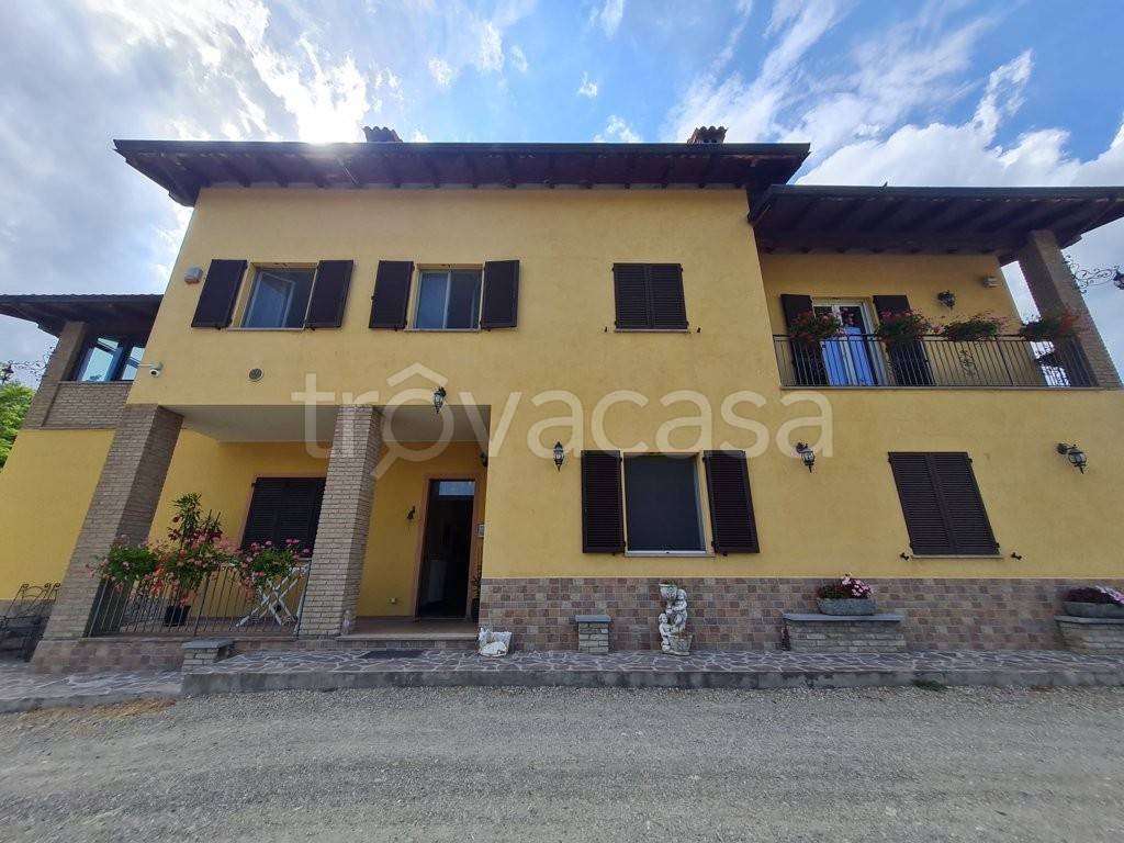 Casale in vendita a Romagnese via Zavattarello, 20A