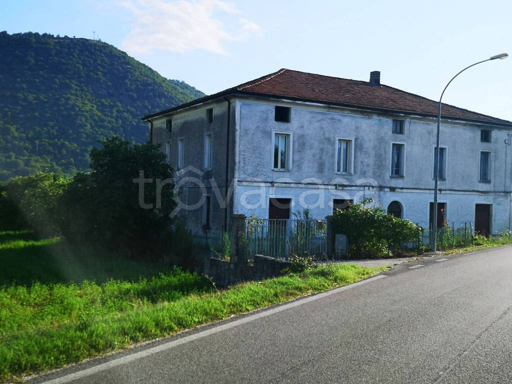 Casale in in vendita da privato ad Atina via Settignano, 413
