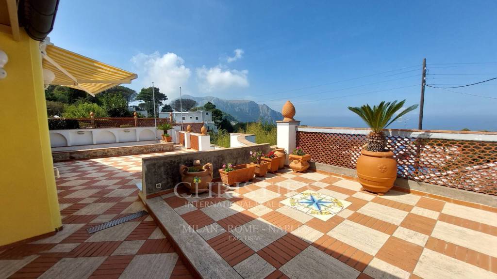 Villa in vendita a Capri via lo capo