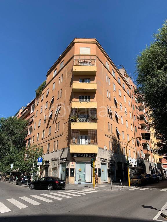 Appartamento in in vendita da privato a Roma via Padova, 77