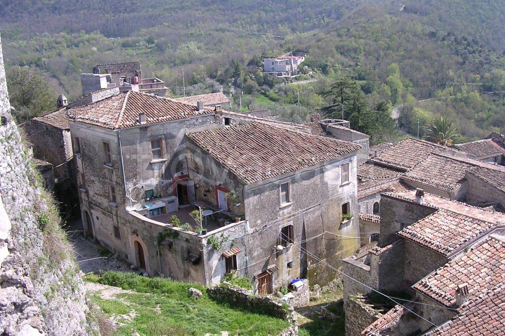 Casa Indipendente in in vendita da privato a Vairano Patenora via Castello