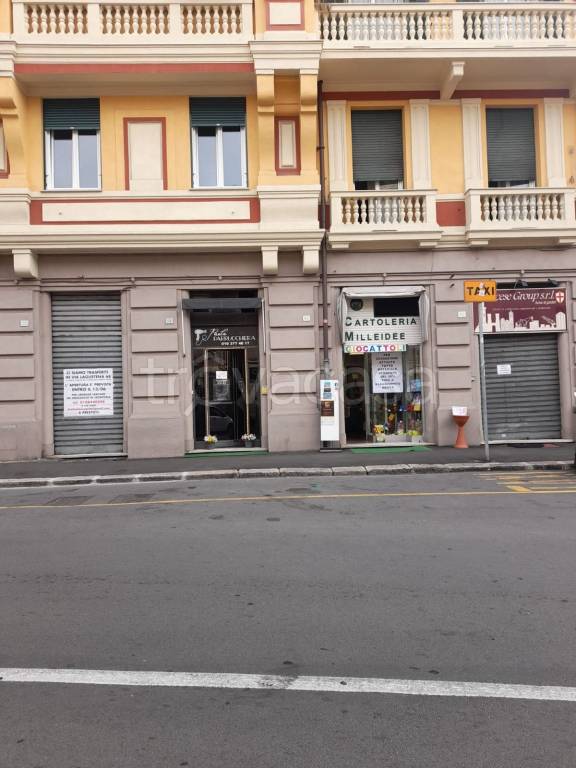 Negozio in affitto a Genova via Sturla, 16