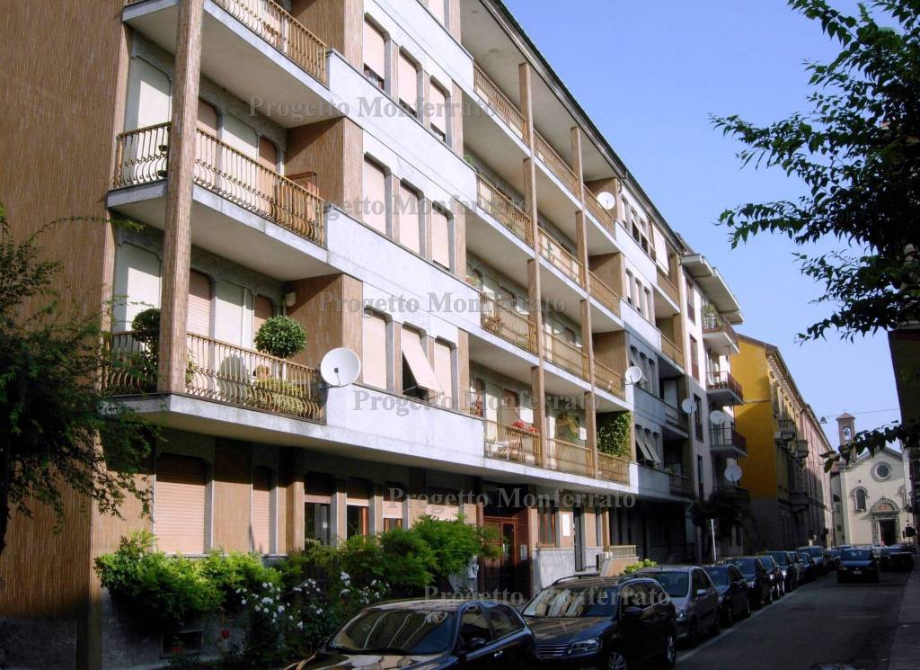 Appartamento in vendita a Casale Monferrato via Filippo Mellana